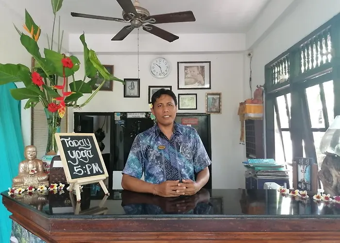 Puri Oka 2* Candidasa